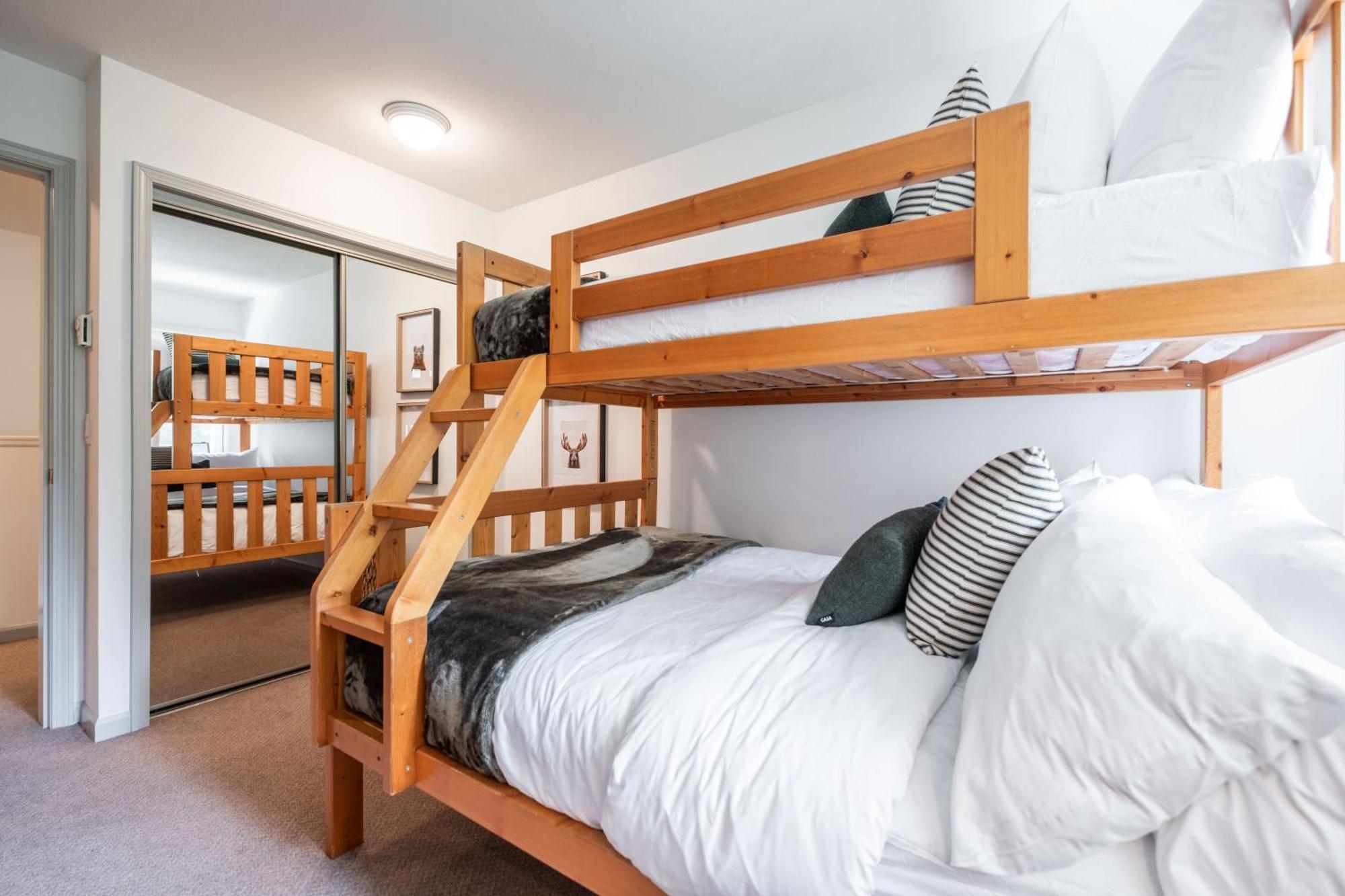 Вилла Northstar At Stoney Creek Уистлер Экстерьер фото